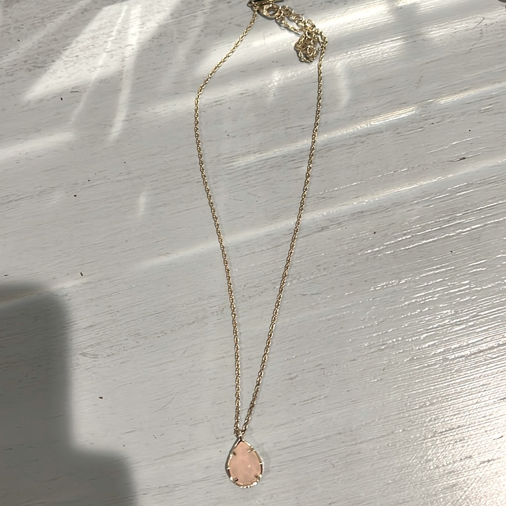 Kendra Scott Neclace